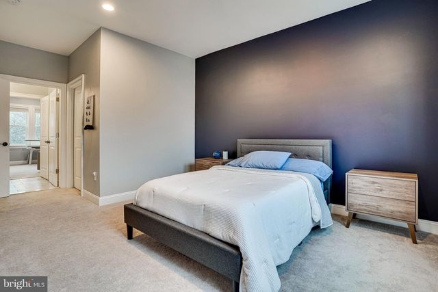 8733 POHICK RD, Springfield, VA 22153