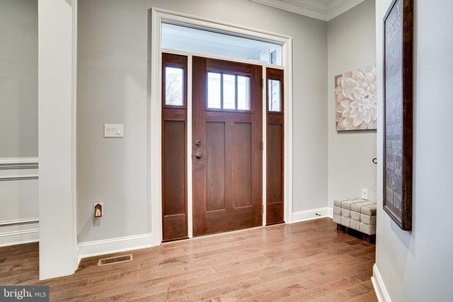 8733 POHICK RD, Springfield, VA 22153