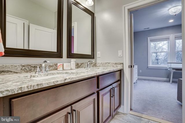 8733 POHICK RD, Springfield, VA 22153