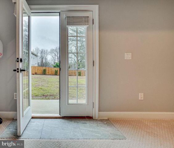 8733 POHICK RD, Springfield, VA 22153