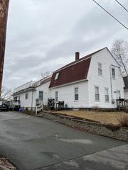 17 Hill St 2, Quincy, MA 02169