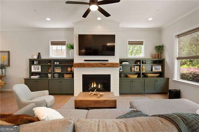 20036 Windalier Way, Roswell, GA 30076