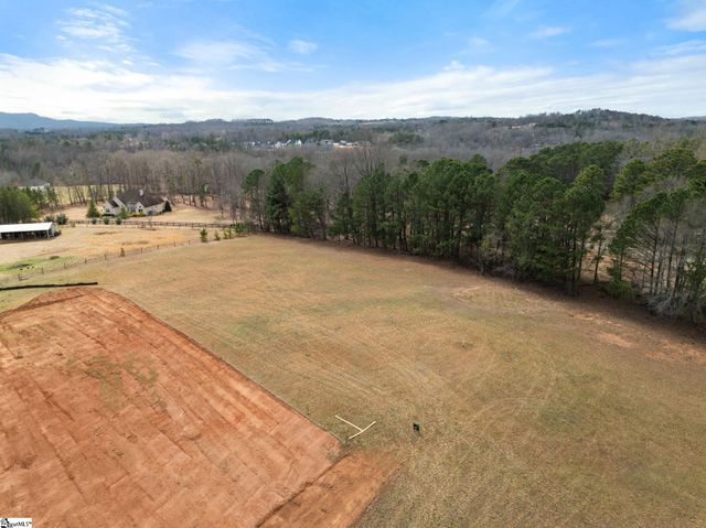 139 Dogwood Boulevard, Travelers Rest, SC 29690