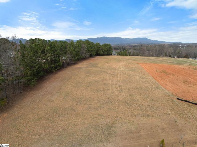 139 Dogwood Boulevard, Travelers Rest, SC 29690