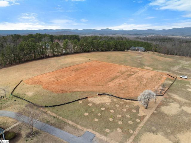 139 Dogwood Boulevard, Travelers Rest, SC 29690