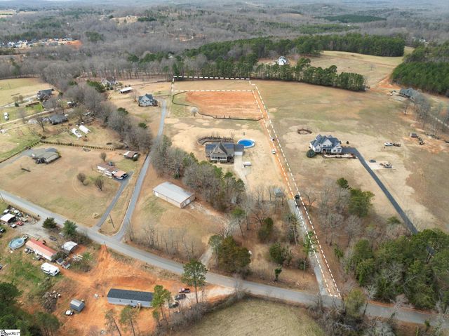 139 Dogwood Boulevard, Travelers Rest, SC 29690