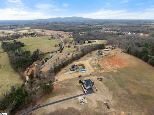 139 Dogwood Boulevard, Travelers Rest, SC 29690