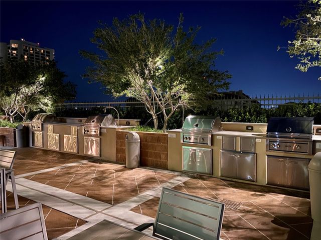 330 Las Colinas Boulevard E 220, Irving, TX 75039