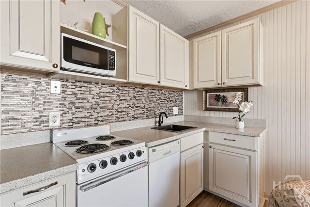 1217 Bay Street 108A, Tybee Island, GA 31328
