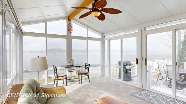 4190 Neal Court, Linden, MI 48451