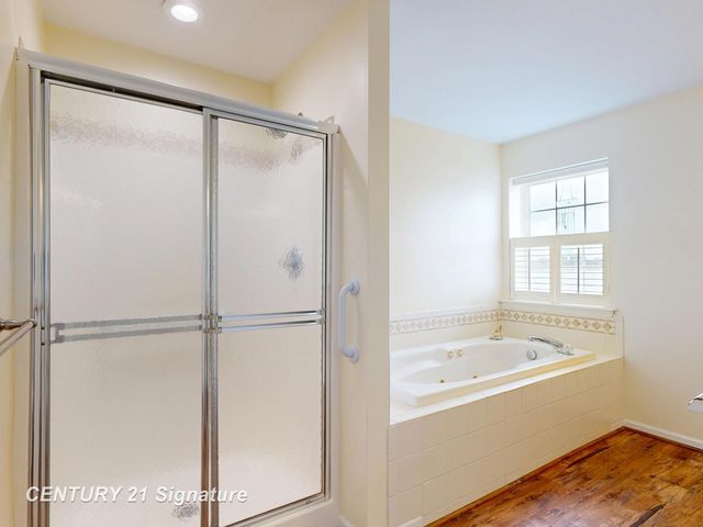 4190 Neal Court, Linden, MI 48451