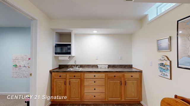 4190 Neal Court, Linden, MI 48451