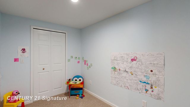 4190 Neal Court, Linden, MI 48451