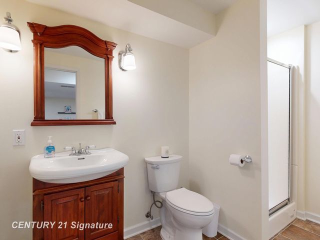 4190 Neal Court, Linden, MI 48451