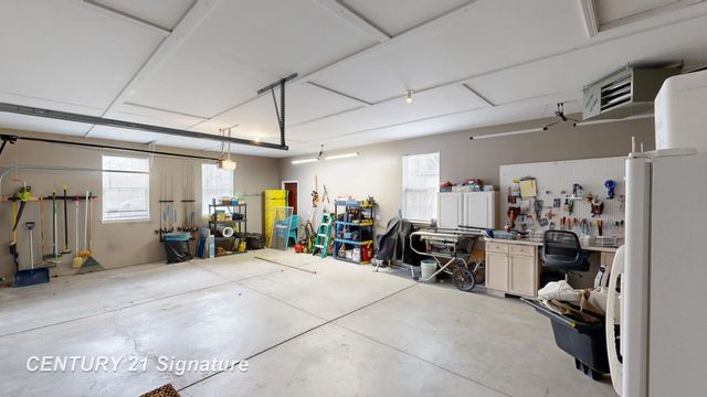 4190 Neal Court, Linden, MI 48451