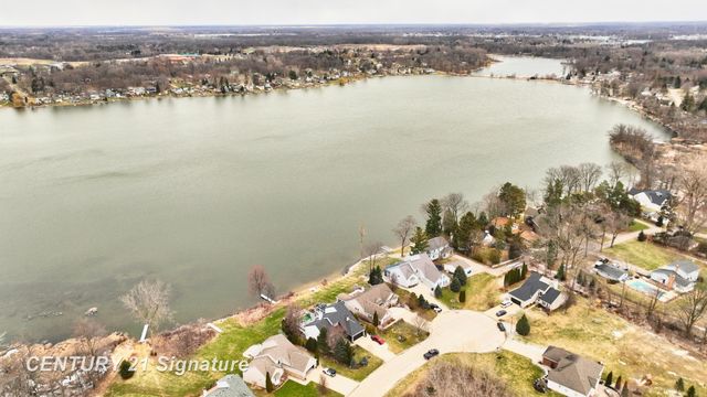 4190 Neal Court, Linden, MI 48451