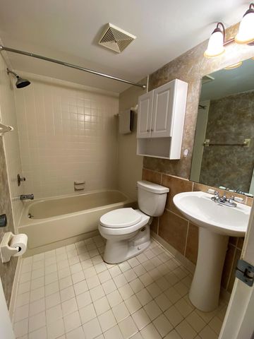 12962 Briarlake Drive 103, Palm Beach Gardens, FL 33418