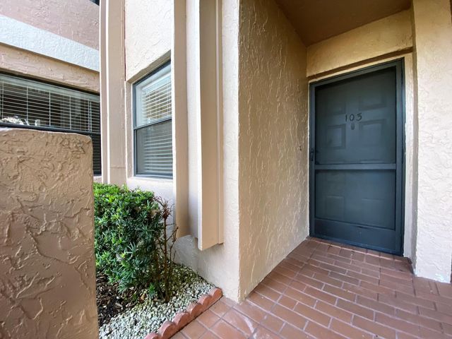 12962 Briarlake Drive 103, Palm Beach Gardens, FL 33418