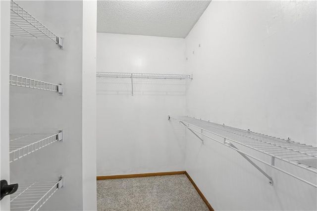 1266 N Prince Edward Street, Olathe, KS 66061