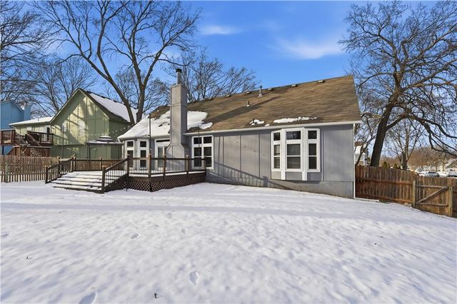 1266 N Prince Edward Street, Olathe, KS 66061