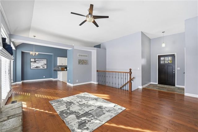 1266 N Prince Edward Street, Olathe, KS 66061