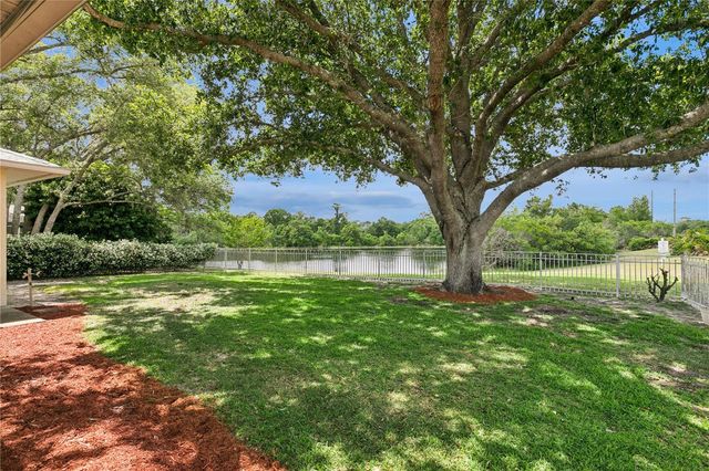 1674 CARILLON PARK DRIVE, Oviedo, FL 32765