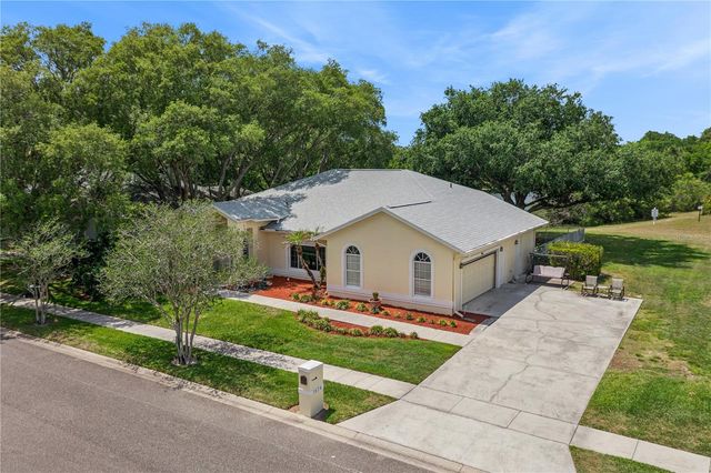 1674 CARILLON PARK DRIVE, Oviedo, FL 32765