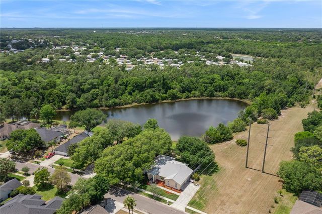 1674 CARILLON PARK DRIVE, Oviedo, FL 32765