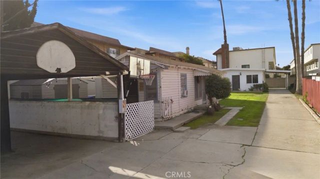 425 Sefton, Monterey Park, CA 91755