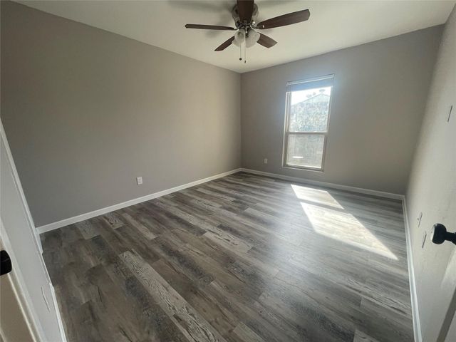 1516 Bay Area Boulevard F6, Houston, TX 77058