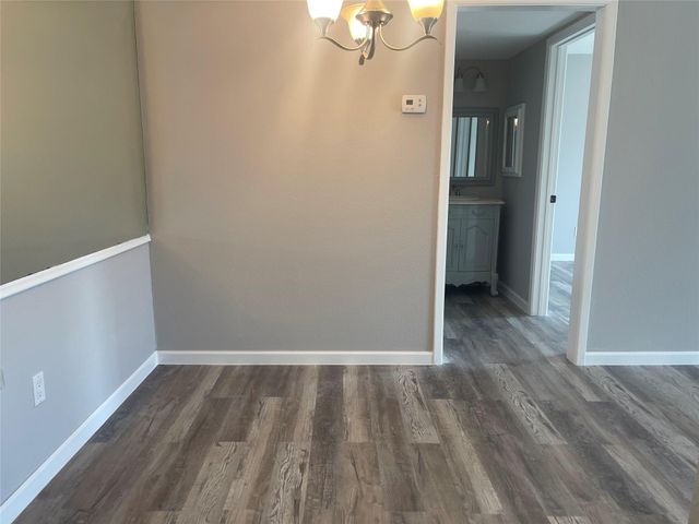 1516 Bay Area Boulevard F6, Houston, TX 77058