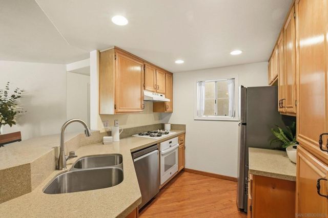 11115 Affinity 8, San Diego, CA 92131