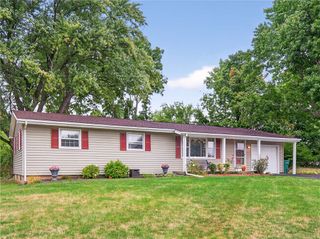 10 Elmwood Circle, Wheatland, NY 14546