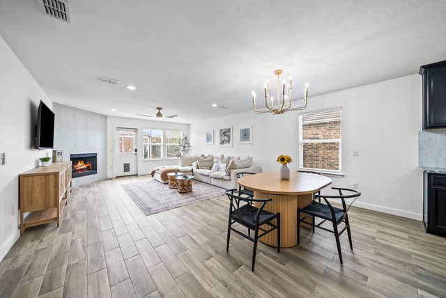 1424 Vernon Drive, Aubrey, TX 76227