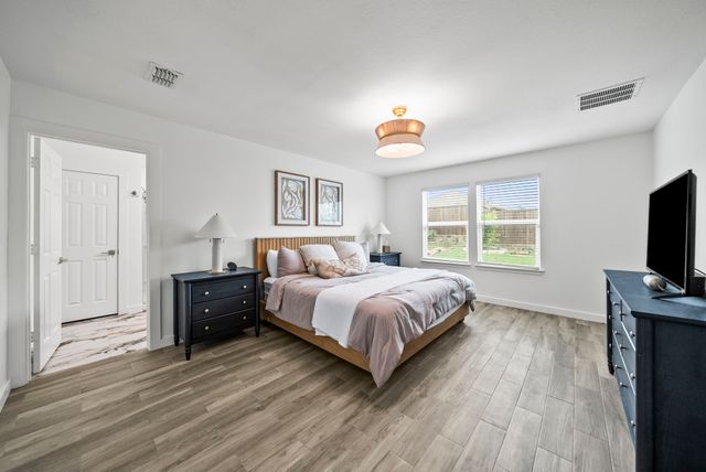 1424 Vernon Drive, Aubrey, TX 76227