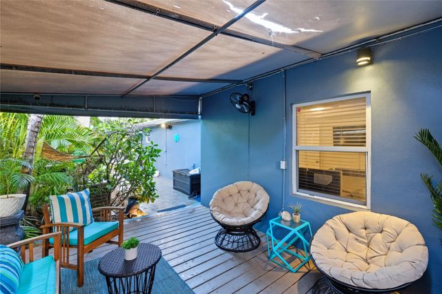 1145 NE 17th Way, Fort Lauderdale, FL 33304