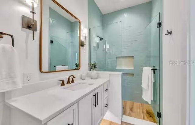 85 AVENIDA MESSINA, Sarasota, FL 34242