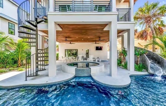 85 AVENIDA MESSINA, Sarasota, FL 34242