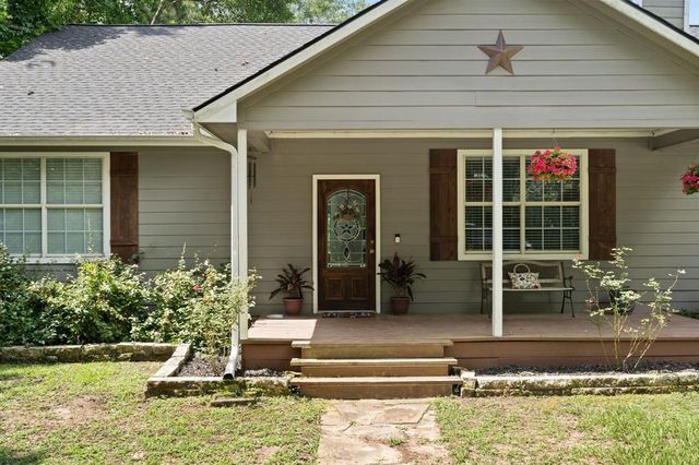 11402 Willis Waukegan Road, Conroe, TX 77303