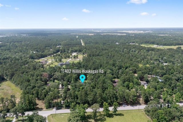 11402 Willis Waukegan Road, Conroe, TX 77303