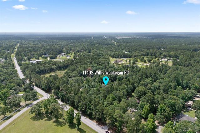 11402 Willis Waukegan Road, Conroe, TX 77303