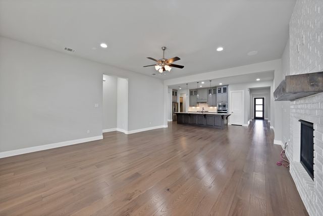 8052 Sarahville Drive, Dallas, TX 75252