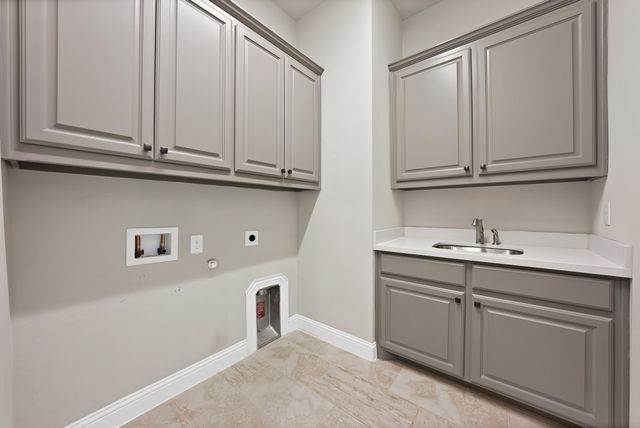 8052 Sarahville Drive, Dallas, TX 75252