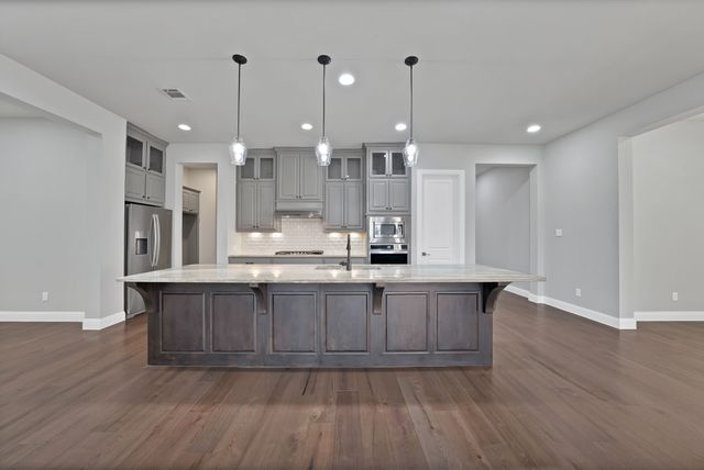 8052 Sarahville Drive, Dallas, TX 75252