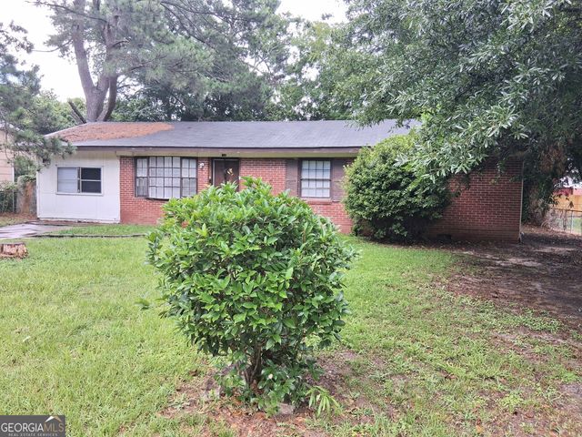 110 Merlin Street, Warner Robins, GA 31093