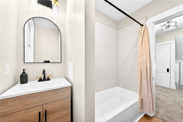 736 Mace Street, Southwest Greensburg Boro, PA 15601