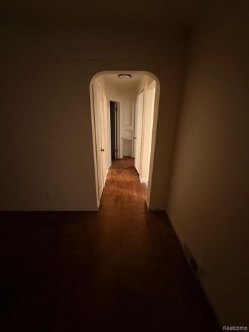 15469 Troester Street, Detroit, MI 48205