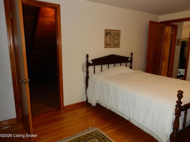 283 Tollview Dr, Shepherdsville, KY 40165