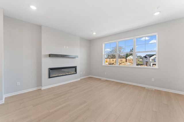 1526 Traverse Lane, West Saint Paul, MN 55118