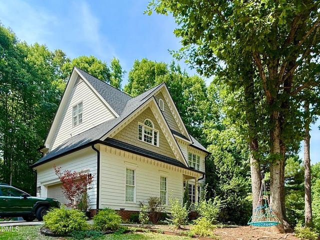 22 Goldthread Avenue, Clayton, NC 27527